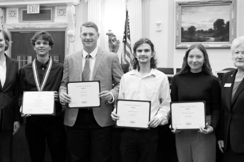 Article Image Alt Text