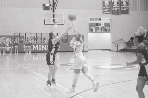 Seminole Fall in First Round of Regionals