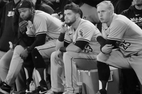 White Sox Fall to Tie AL Record With 21st Consecutive Loss