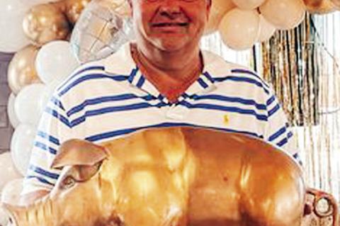 Tributes to Late BBQ Pitmaster Pour in