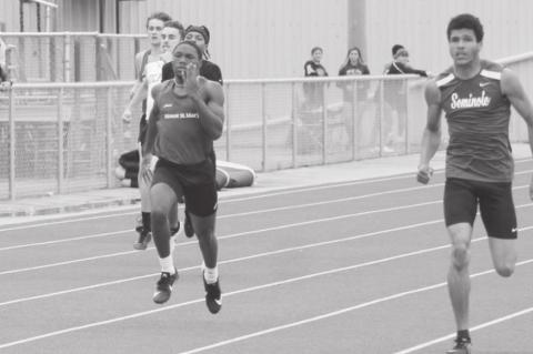 Seminole Track Team Qualify for State
