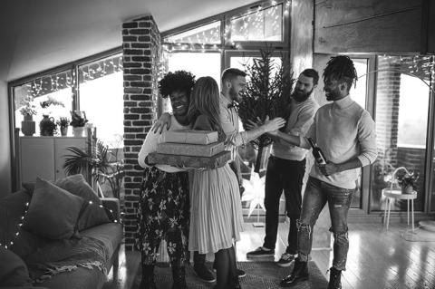 New Year's Resolutions For Your Social Life