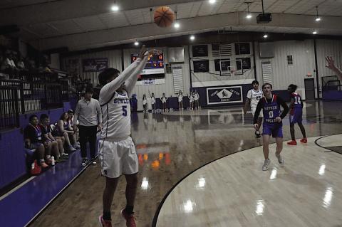 Bowlegs Bison Cylas Mack finds an opening and takes the shot Tuesday night. Monday Morning Seniors League January 12, 2025 Staff Photo by Bill Anderson