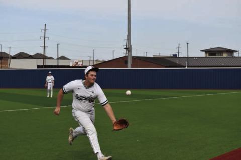 Seminole Chieftain Maverick Northrip leans into the catch Thursday evening. Staff Photo by Andy Wilson