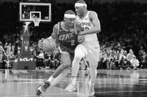 Thunder Dominate Spurs in 123-87 Blowout Win