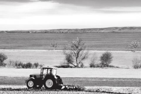 USDA Awards Over $11.5 Million to Help Small and Mid-Sized Farms on National Ag Day