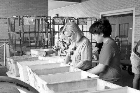 ‘Stamp Out Hunger’ Nets Over 550,000 Lbs. of Food