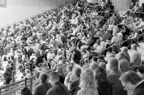 SHS Students And Staff Pay Tribute to ‘Coach Kemp’