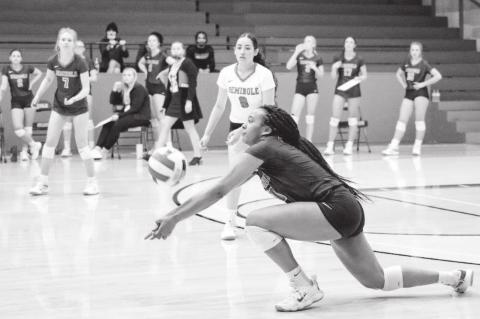Seminole State Volleyball Win in 3 Straight Sets