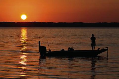 Latest Oklahoma Fishing Report for December 24, 2025