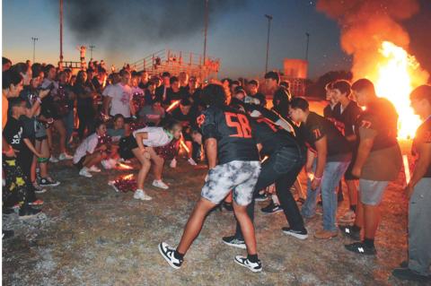 Konawa Homecoming a Hot, Smashing Affair