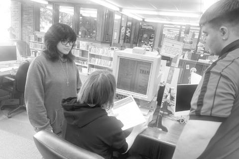SHS Freshmen Learn Benefits Of Public Library