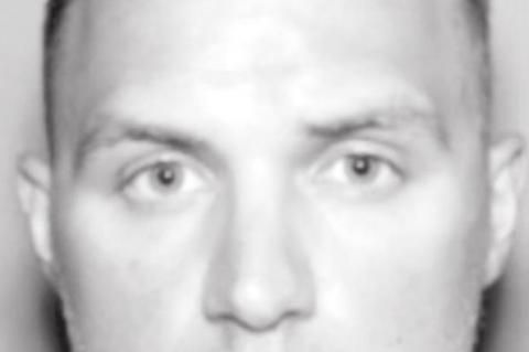 Pott County Deputy Shot; Suspect at Large