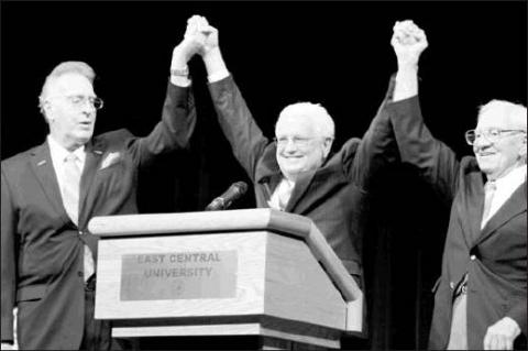 Article Image Alt Text