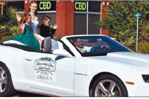 Go Big Green Seminole Celebrates Homecoming