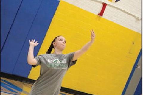 Seminole Lady Chieftain Aleah Martin serves the ball during their Summer League. Courtesy Photo by Jacque Sinor