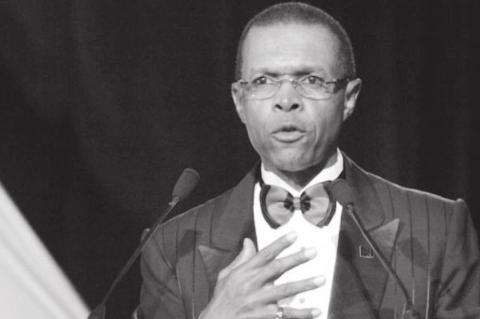 Legendary Gale Sayers Dies at Age 77