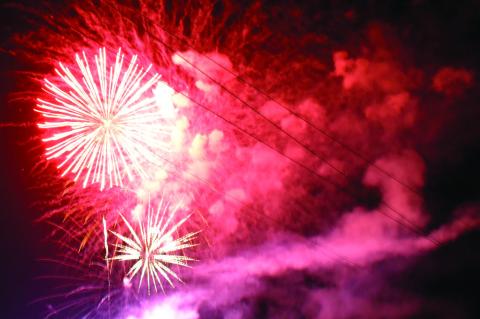 Skies Over Seminole Light up For Independence Day