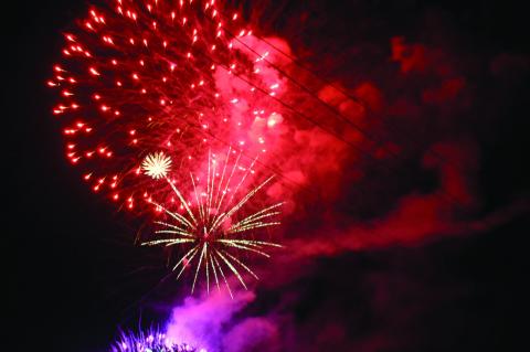 Skies Over Seminole Light up For Independence Day