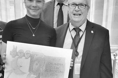 Local Student’s Anti-Littering Sign a Winner