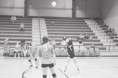 Seminole Chieftain Volleyball