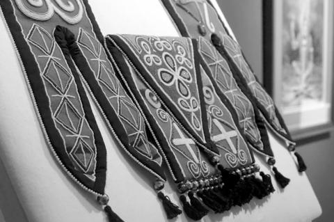 ‘Mvskoke Bandoliers’ Exhibit at Seminole Nation Museum