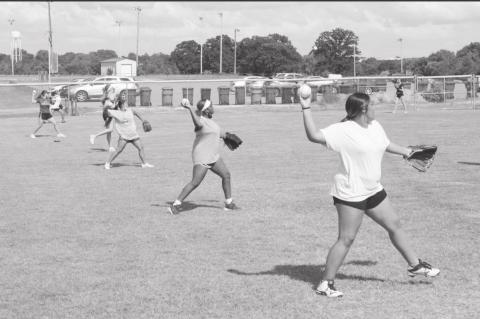 Seminole Fall Sports: Girls’ Softball and Volleyball
