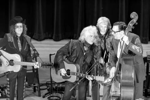An Unplugged Marty Stuart Electrifies OKC Audience