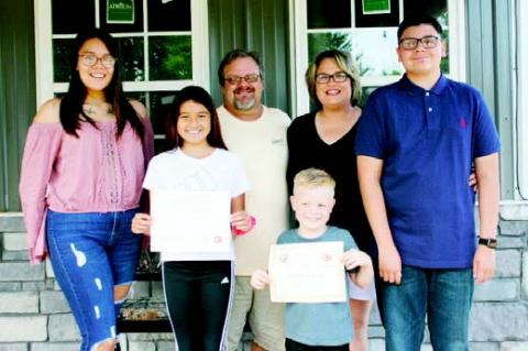Local Resident Receives Outstanding Rehabilitation Graduate Intern Award