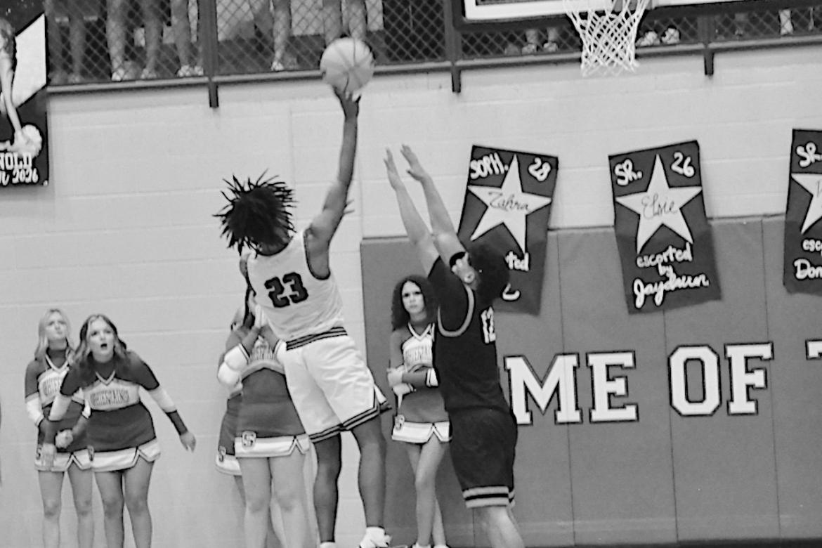 Seminole Chieftain Jay Ladd makes a crucial basket Friday night. Staff Photo by Bill Anderson